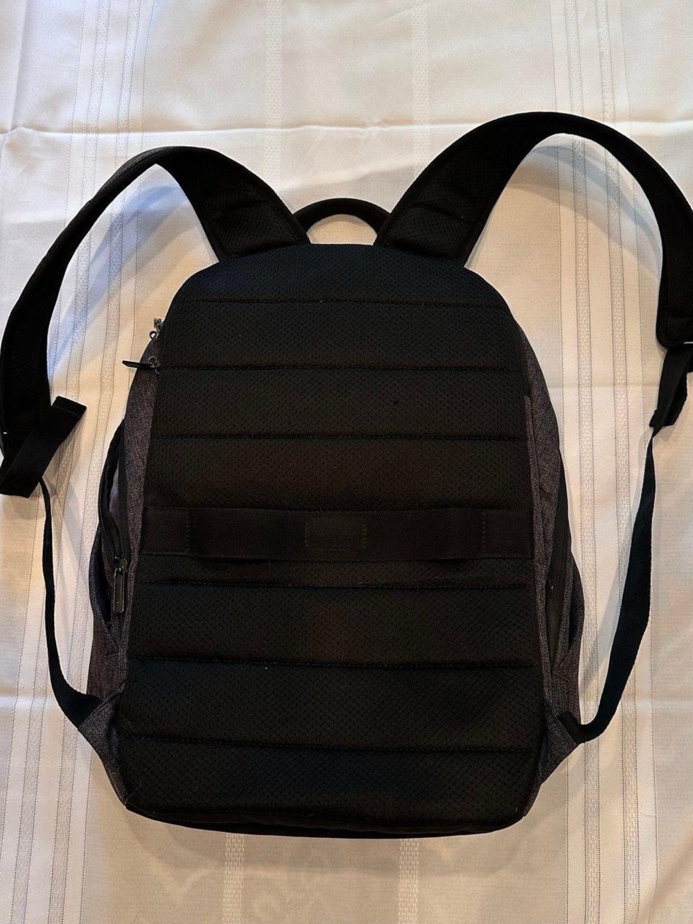 Targus Backpack - Picture 2 of 8